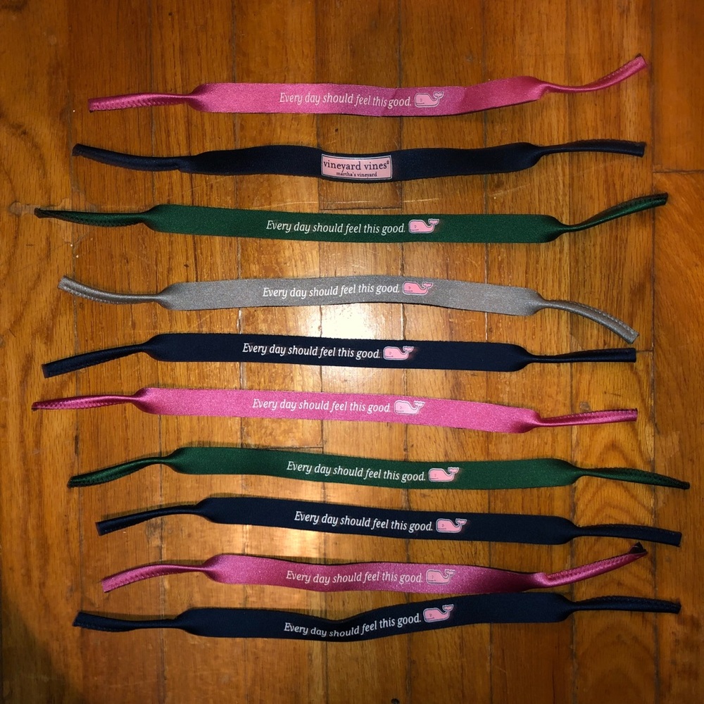 vv Croakies